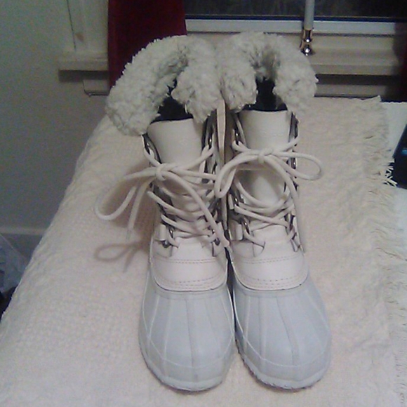 Shoes - Polaris Boots